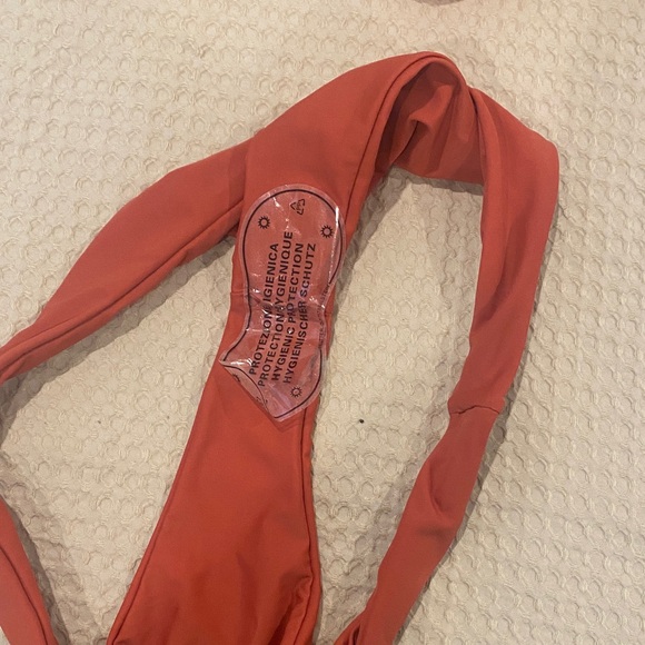 Rust Bikini Set - Picture 3 of 3